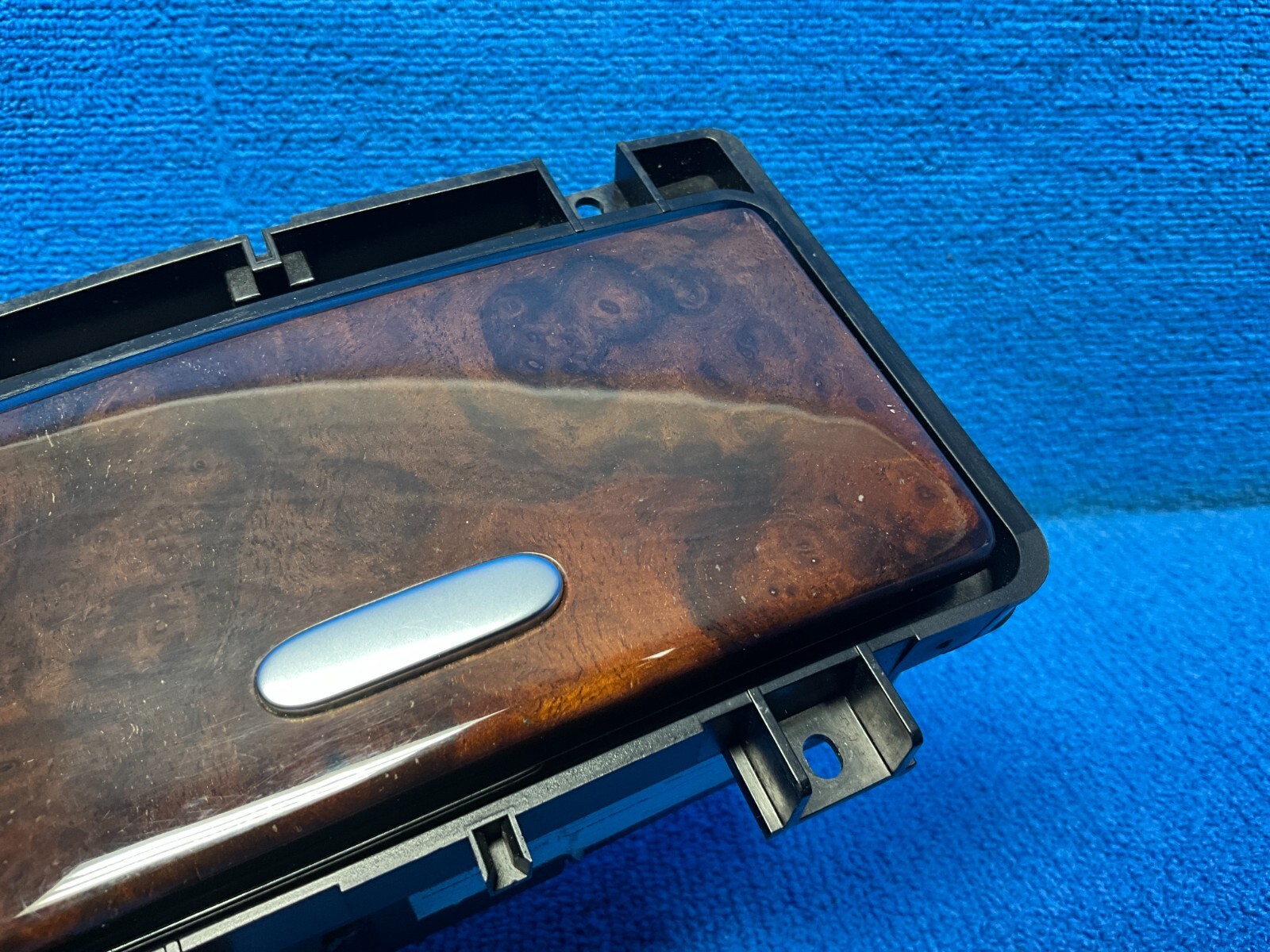 2006 - 2010 BENTLEY CONTINENTAL GTC CENTER CONSOLE ASHTRAY COMPARTMENT BOX OEM