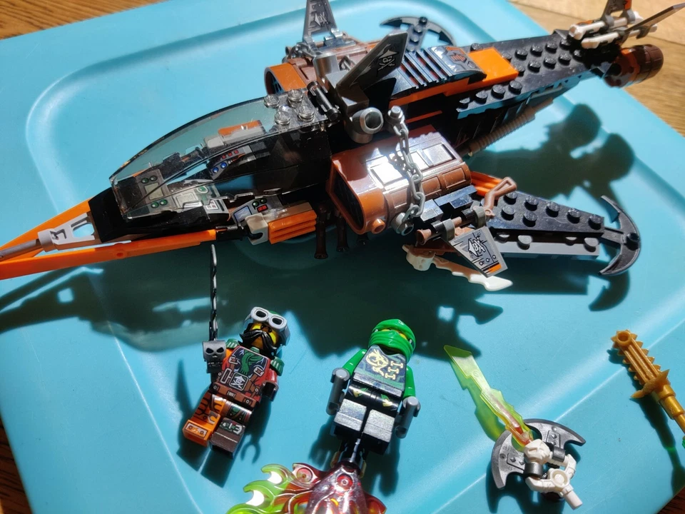 Lego NINJAGO N° 70601 Le Requin Du Ciel . Complet avec boite et notice. - Photo 3/4