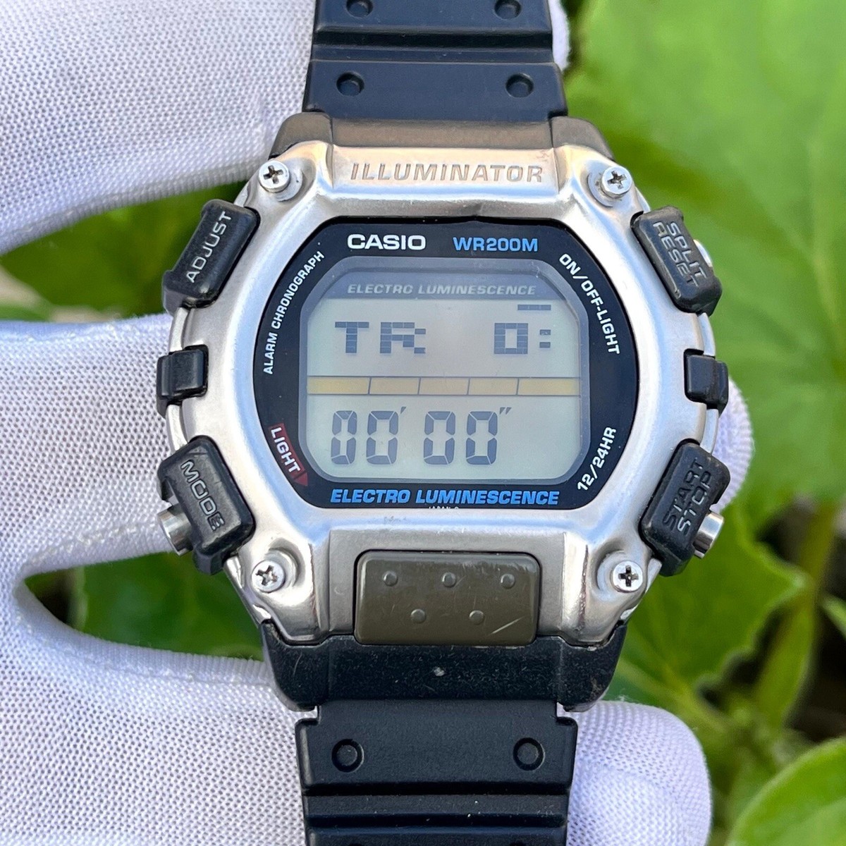Vintage Casio DW-8140 Digital Electro Luminescence 200M Japan Men