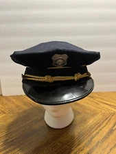 Vtg 1940s Kaufmann’s Fifth Avenue USA Harmar TWP Fire Dept Hat Obsolete Badge