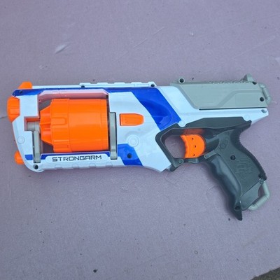 Nerf N Strike Elite - Strongarm Dart Blaster
