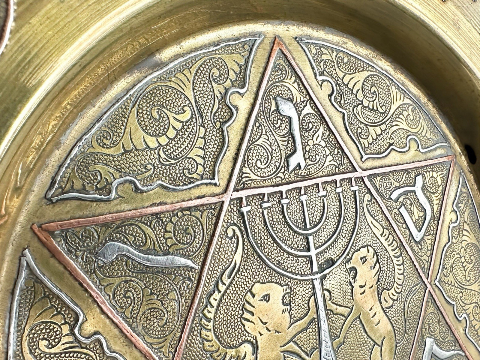 Picture 5 of 16