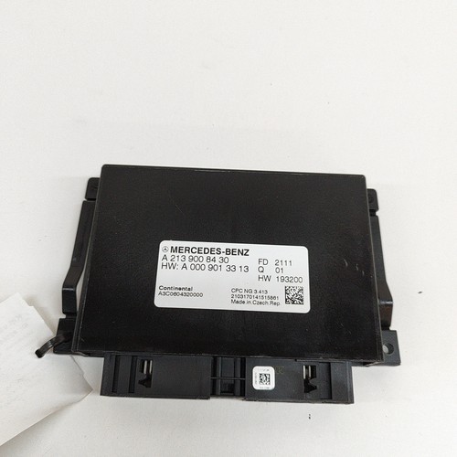 MERCEDES-BENZ B W247 1.3 Benzin-Automatikgetriebe-Steuergerät A2139008430 2021