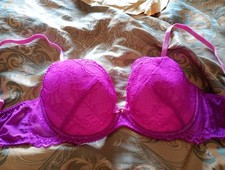 28F Pink Gossard Bra. No Padding Underwired Full Coverage. Opaque Bra.
