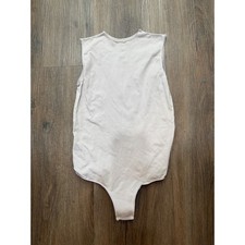 SKIMS Fits Everybody Scoop Neck Sleeveless Thong Bodysuit Light Beige XXS XS