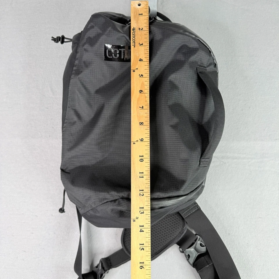 Cotton Carrier Hyker 12L Sling Bag Black Padded Back Conceal Pockets - Image 4 of 4