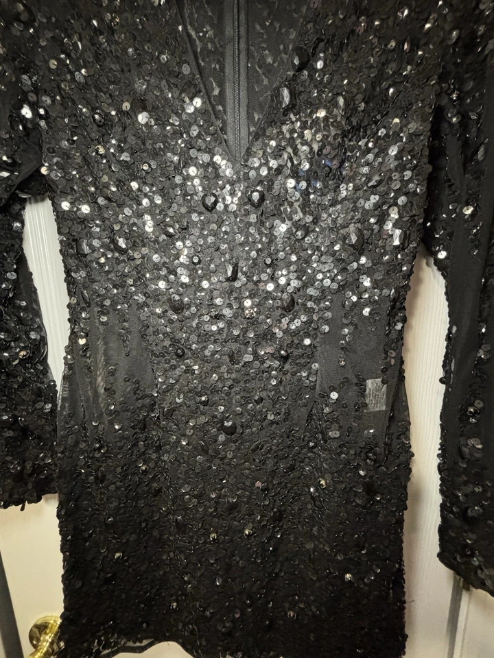 Nuevo con etiquetas Mini Vestido Mac Duggal Talla 2 Negro Manga Larga Transparente Adornado #10976 Foto 4 de 4