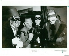 1992 Burgess Meredith Frank Gorshin Lee Mariwether Batman Television Photo 8x10