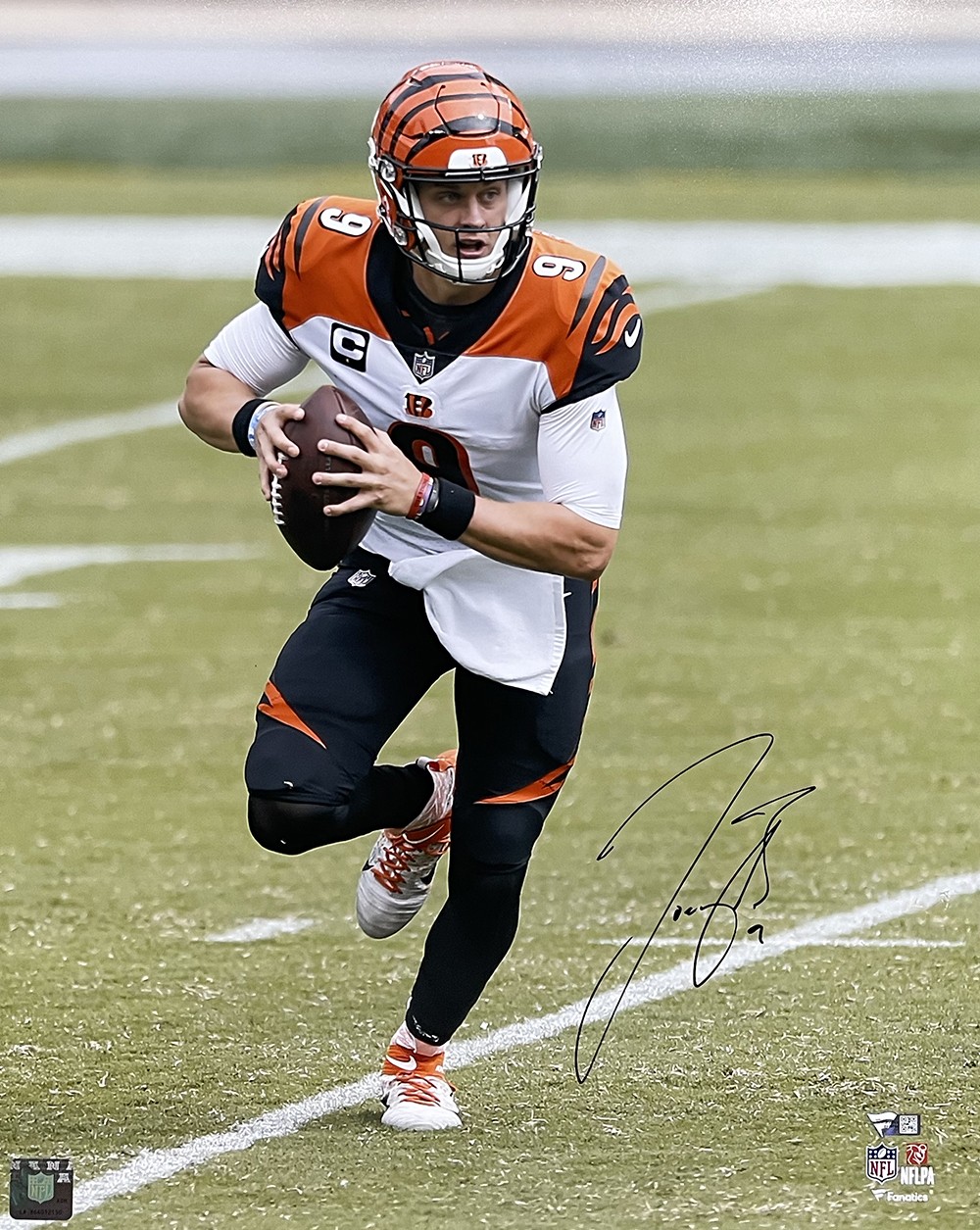 Joe Burrow Autographed Signed Cincinnati Bengals 16x20 Football Photo Fanatics 