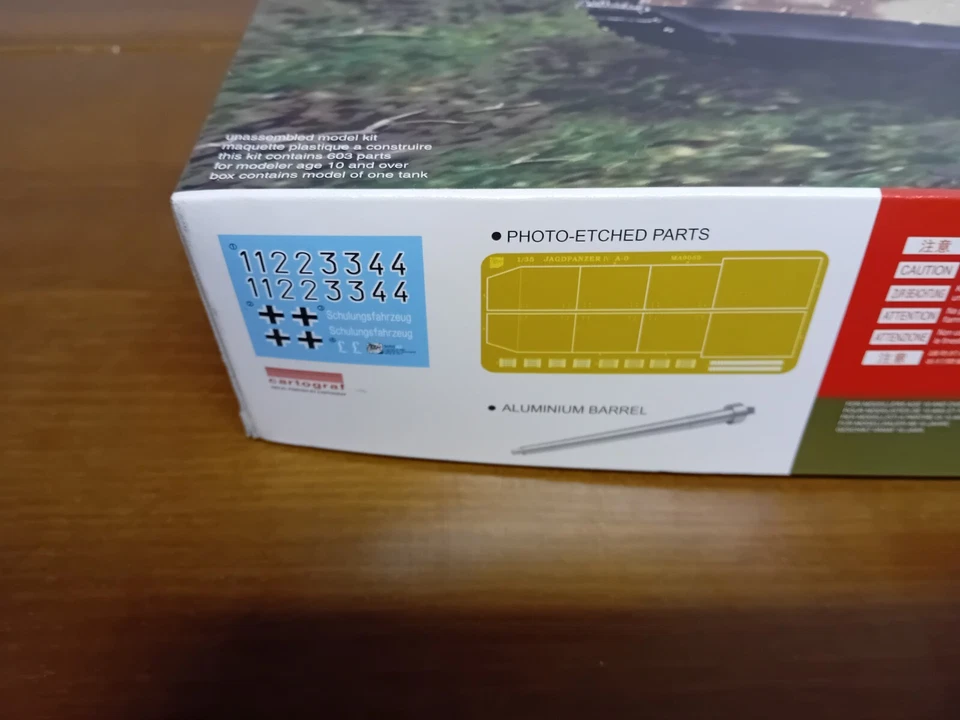 JAGDPANZER IV A-O imperial series 1/35 DRAGON n 9059 - Immagine 3 di 4