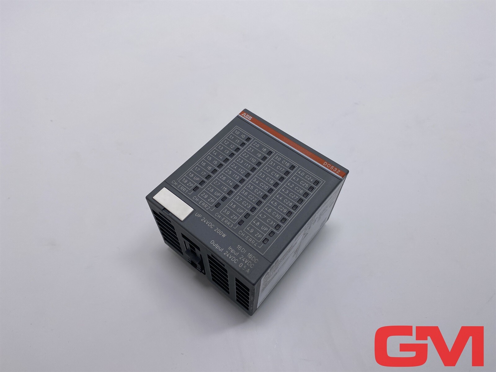 ABB Input/Output Module DC532 Digital I/O Module 1SAP240100R0001 16DI/16DC