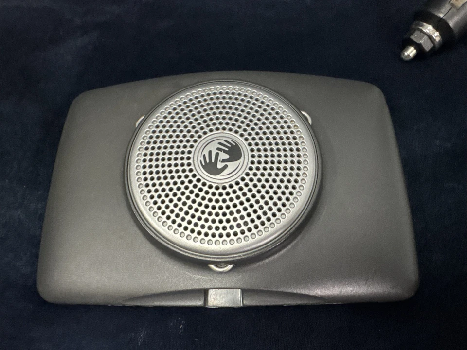 Vtg TOMTOM XXL - GPS with cord - works - Image 2 of 3