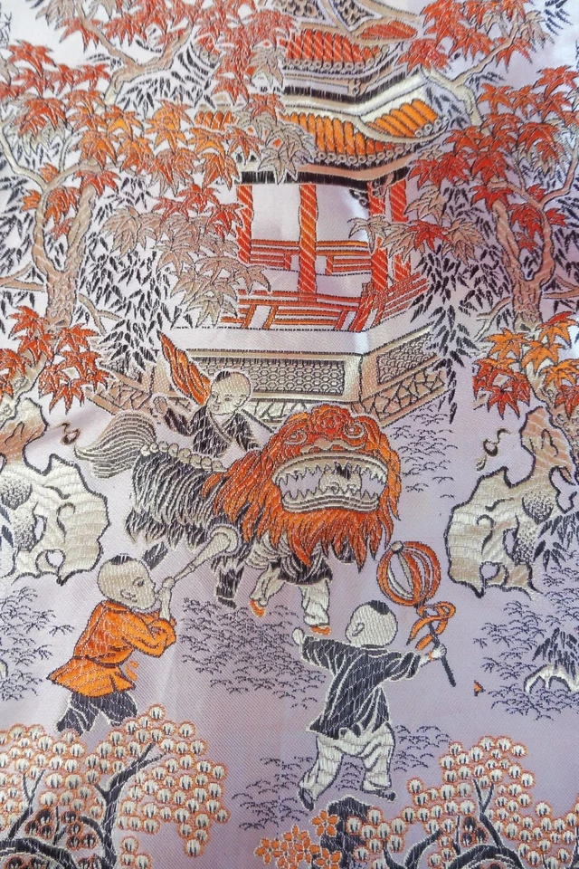 Silk Blanket, Noble Tablecloth Silk, China Silk Embroidery - Image 3 of 4