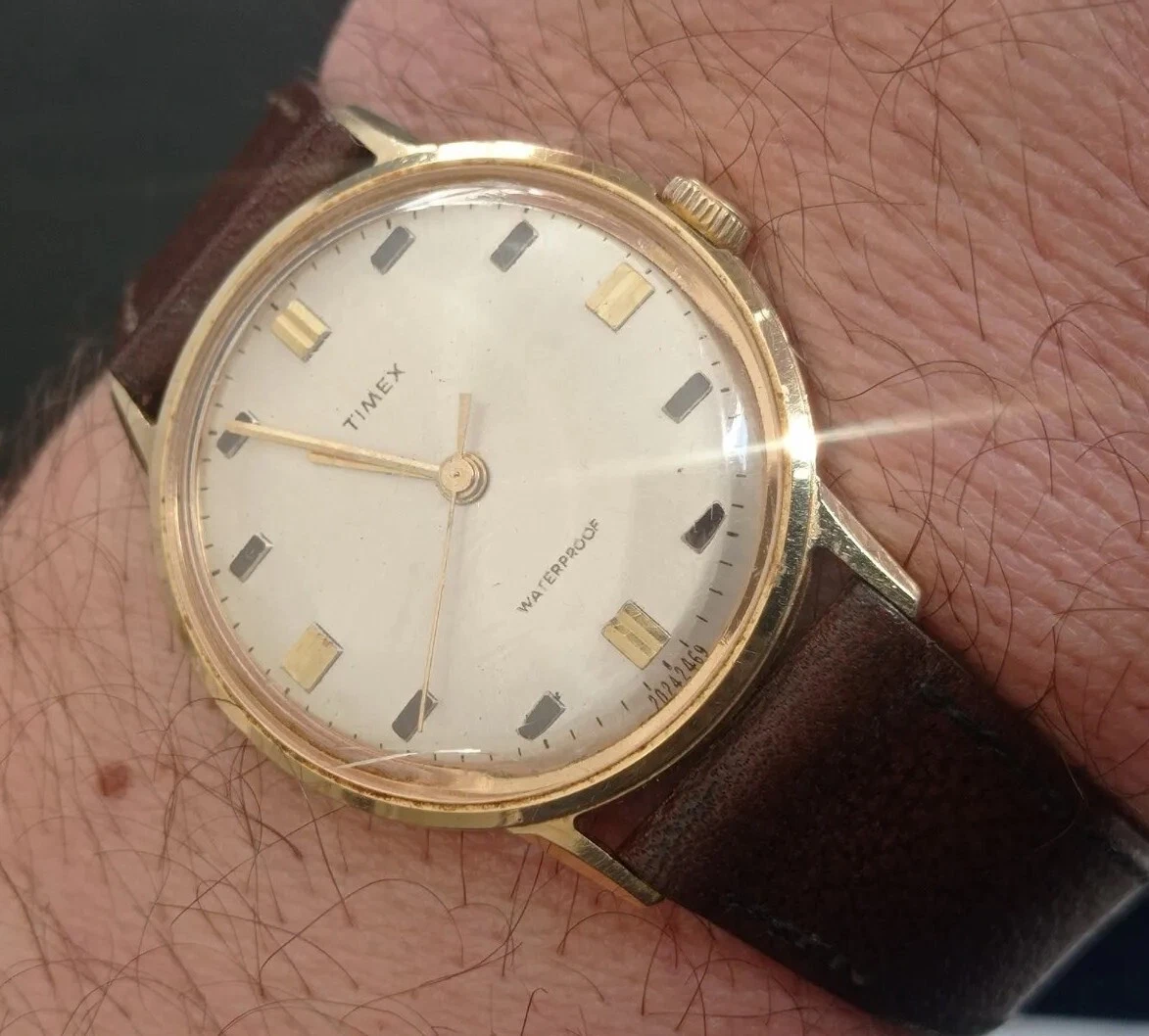 OROLOGIO TIMEX VINTAGE Carica Manuale EUR 1,00 - IT