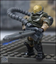 HALO CONSTRUX MEGA BLOKS UNSC MOSS GREEN FLAME MARINE FIGURE DPJ88 YANKEE SQUAD