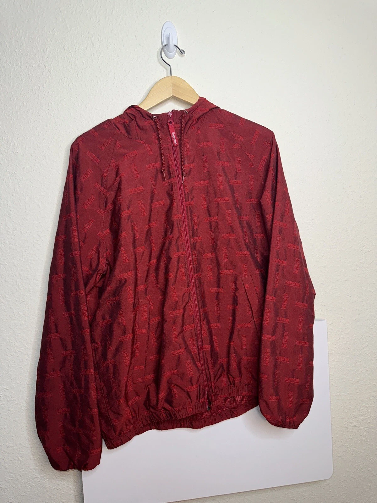Veste coupe vent SUPREME Performance All Over S polyester rouge rouge polyester