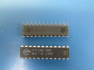 Cypress  CY7C128A-20PC Qty of 17 per Lot  2K X 8 STANDARD SRAM  20 ns  PDIP24