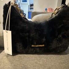 Jessica Simpson Shoulder Bag Black Zip Gold Chain Detachable Strap Pockets Lined