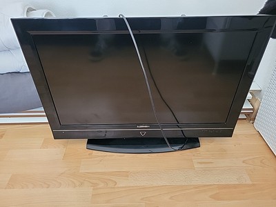 LIFE  E11901 Fernseher47 cm (18,5'') LCD-TV, HD Triple Tuner
