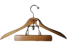 Vintage Made In USA The Setwell 18 Inch Wooden Suit Hanger