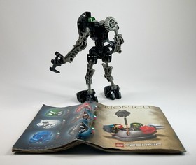 LEGO Technic Bionicle 2001 #8532 Onua w/manual no Canister, COMPLETE