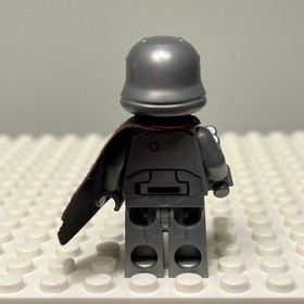 LEGO Star Wars Minifigure Captain Phasma sw0684 First Order Transport - 2T