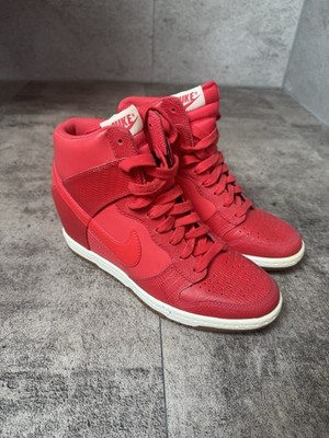 Nike WMNS Dunk Sky High Rot 38,5