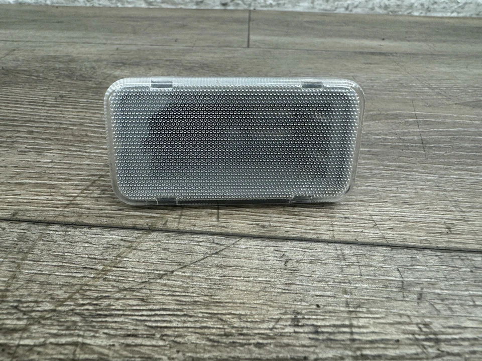 1995-97 TOYOTA AVALON DOOR PANEL COURTESY LIGHT 81230-ACOIO-A📷 2V 38W F - Image 2 of 4