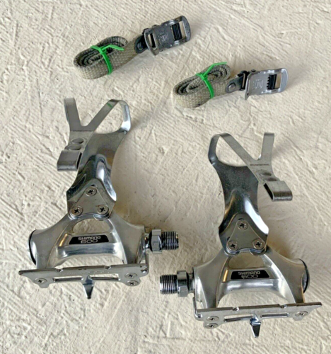SHIMANO 600 PLATFORM PEDALS MODEL 6207 SHIMANO TOE CLIPS CHRISTOPHE STRAPS - Picture 1 of 16