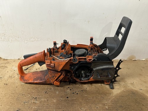 Husqvarna 570 Chainsaw For Parts Or Repair - Picture 3 of 5