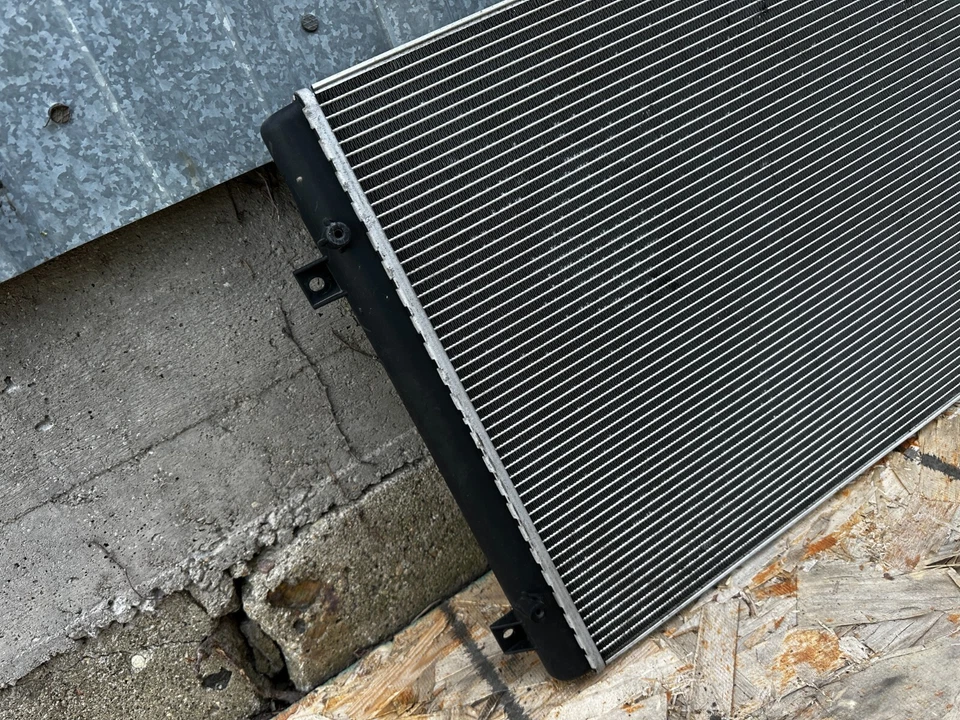 P40928 2009 - 2012 大众 CC 冷却散热器 2.0L 1K0121253L 原始设备制造商 — 第 2/4 张图片