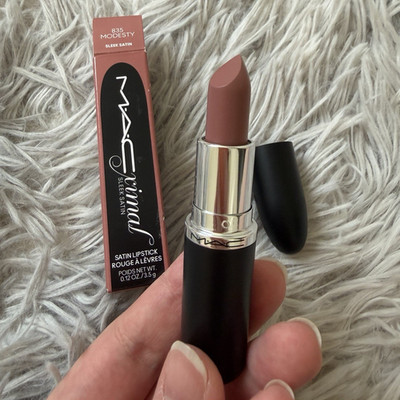 M·A·C Mineralize Sleek Satin Lipstick Satin 835 Modesty Nude Brown 0.12 oz