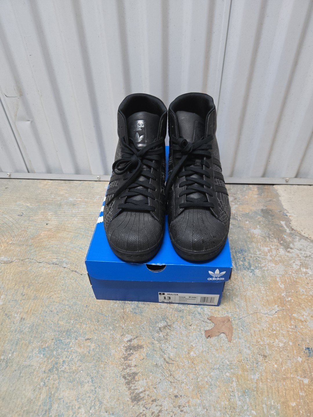 SAOLA Adidas Multix C nere