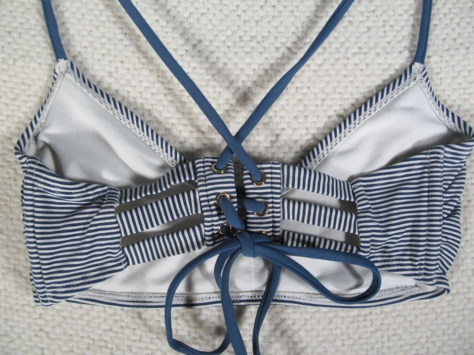 Top de bikini Xhilaration para niñas jóvenes talla mediana nadar rayas azules Foto 4 de 4