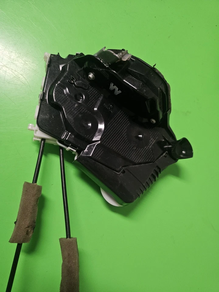 2013-2016 HONDA CRV ПЕРЕДНЯЯ ПРАВАЯ ДВЕРЬ ЗАМОК ЗАЩЕЛКА ПРИВОД OEM Б/У - Изображение 2 из 4