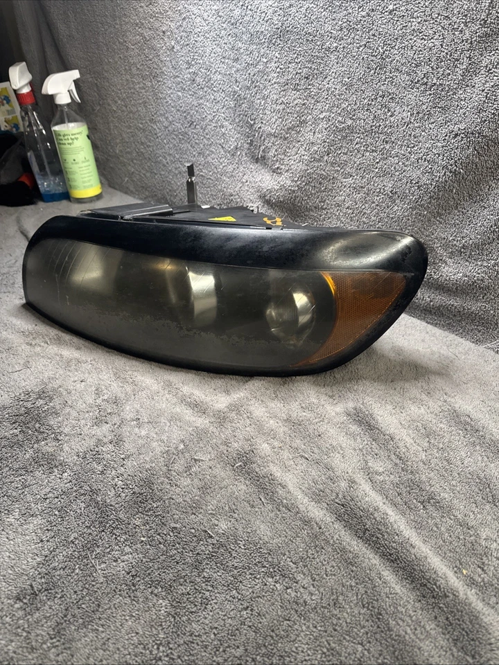 Conjunto de faros halógenos derecho lado pasajero Volvo C30 2008-2010 Foto 2 de 4