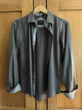 Men’s Small FLEX Brand Button Down Shirt