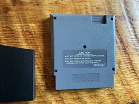 Nintendo Wild Gunman (Nintendo NES) 5 Screw. Authentic, Tested