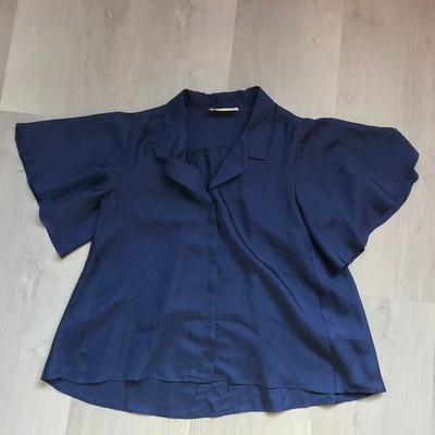 Lisou Betty 100% Silk Shirt Womens 4 Flutter Short Sleeved Button Front