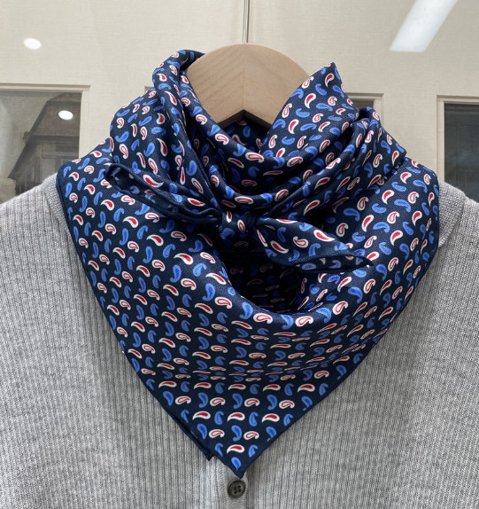 100% Silk twill 26