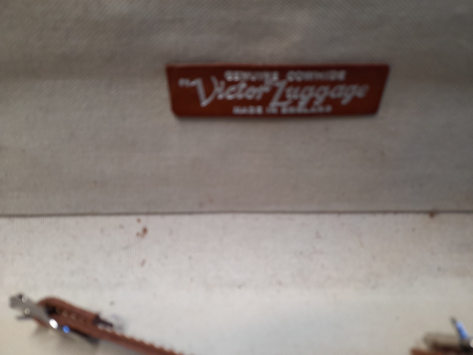 Vintage Victor Luggage Leather Suitcase eBay