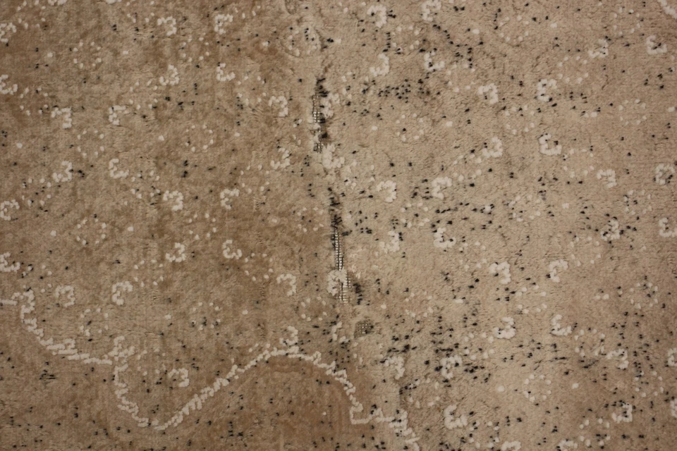 Vintage Tabrize | 4'8" x 6'6" Traditional Hand-Knotted Wool Area Rug | 300+ KPSI - Image 4 of 4