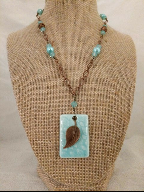 Porcelain leaf necklace with brass Swarovski crystals and glass beads 17.5 inch-image