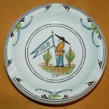 Cendrier en faïence de Gien Bicentenaire de la Révolution 1989 Vive la Liberté