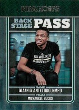 GIANNIS ANTETOKOUNMPO 2017-18 NBA Hoops BACKSTAGE PASS HOLO Bucks #6