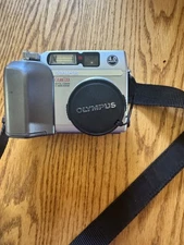 Olympus Digital Camera Camedia C-4000 Zoom 4.0MP Silver Tested w/ Memory Card