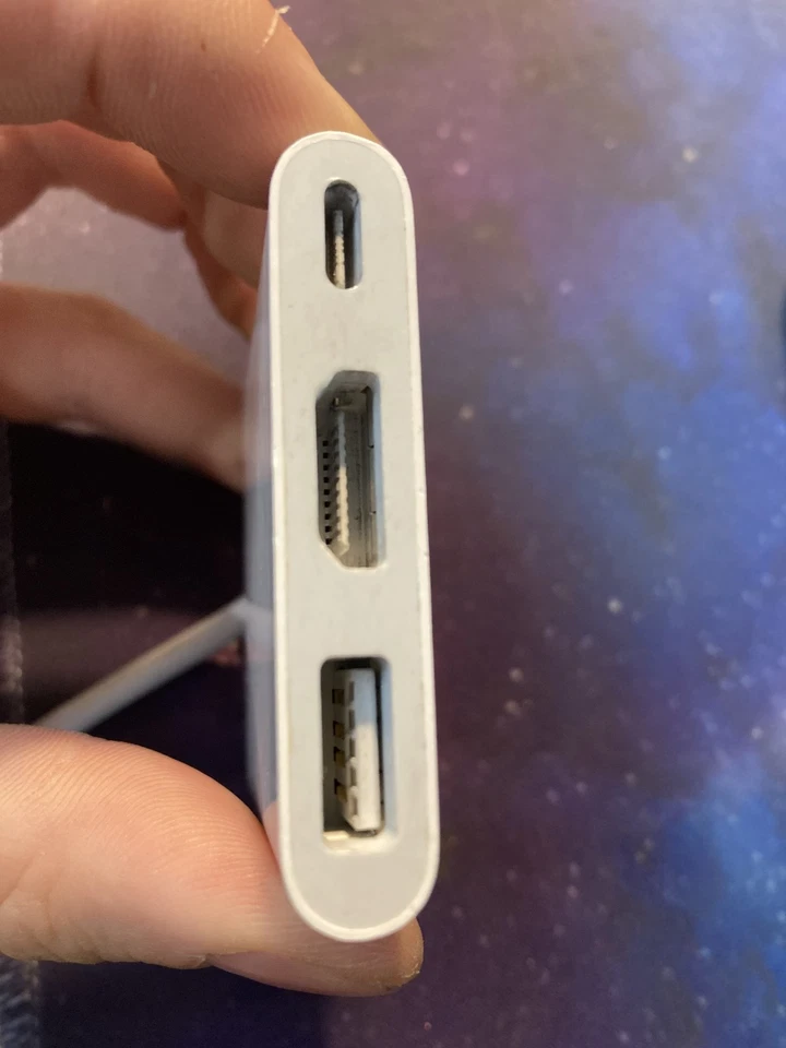 Apple USB-C to Digital AV Multiport HDMI Adapter MUF82AM/A Genuine A2119 OEM - Image 3 of 4