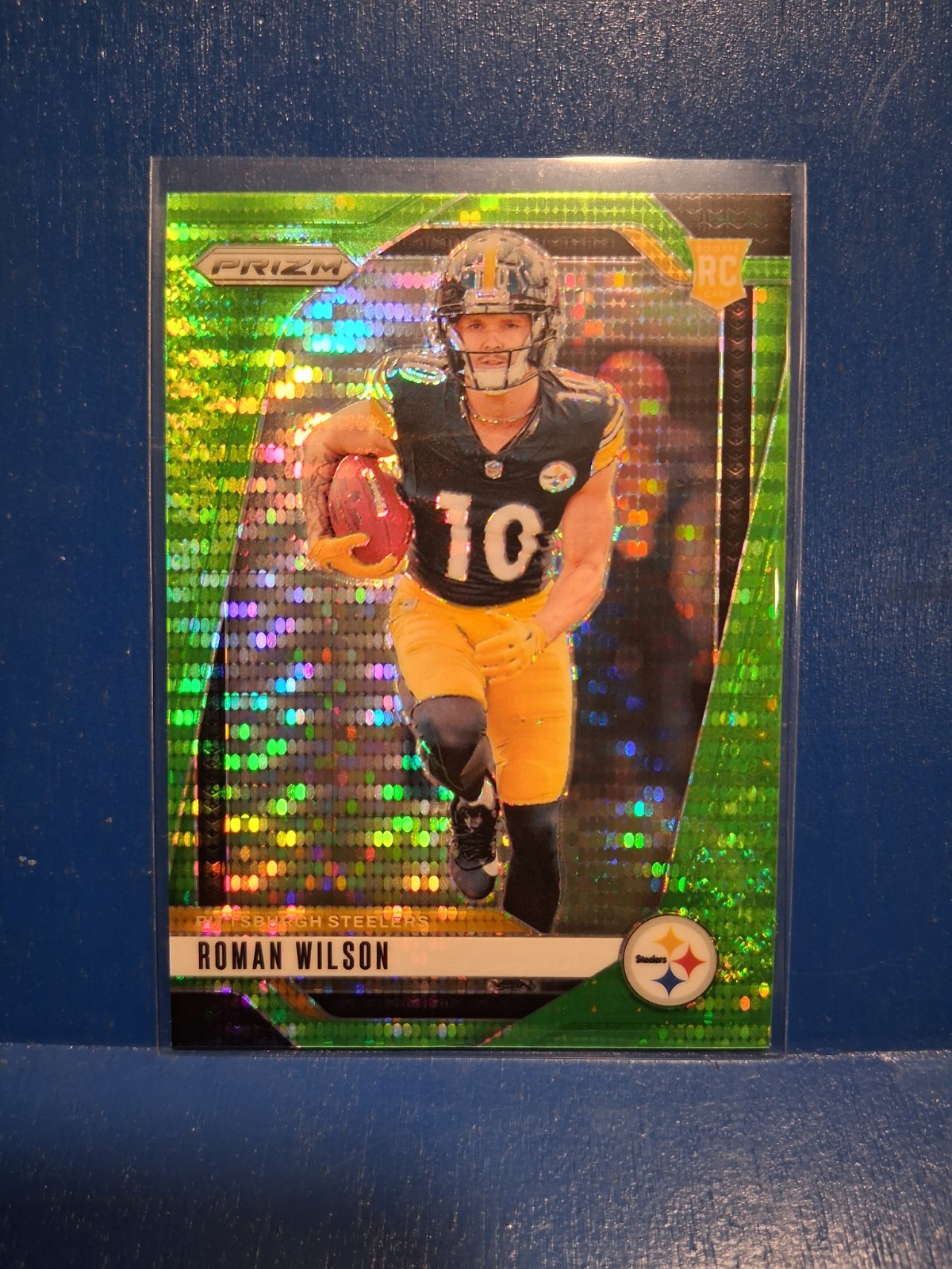 2024 Panini Prizm - Rookies Roman Wilson #384 Neon Green Pulsar Prizm (RC)