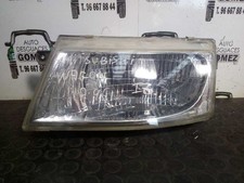 Feu avant (phare) Mitsubishi SPACE WAGON