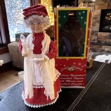 Vintage Infinity Motion-ettes of Christmas Mrs Santa Claus Works